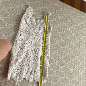 Junior dress like new “superdown” small. lace nude and white